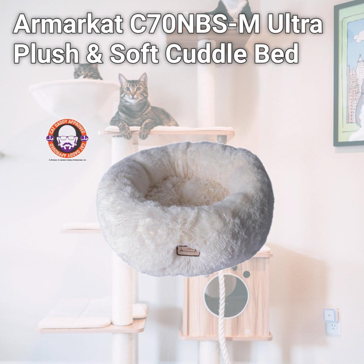 Picture of Armarkat C70NBS-M Ultra Plush & Soft Cuddle Bed