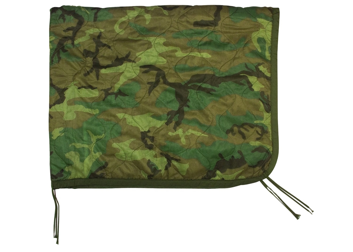 9612 G.I. Type Poncho Liner, Woodland Camo