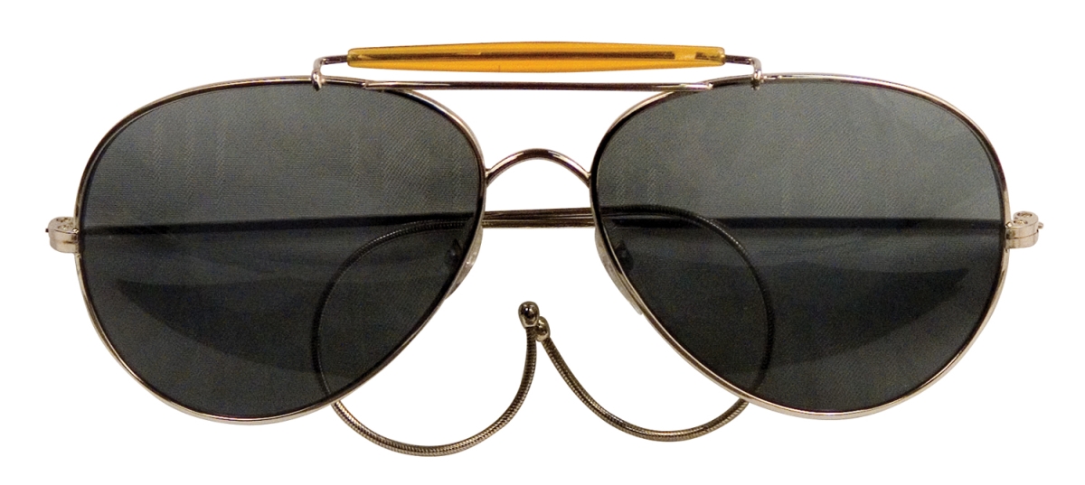 116 Aviator Air Force Style Sunglasses, Smoke