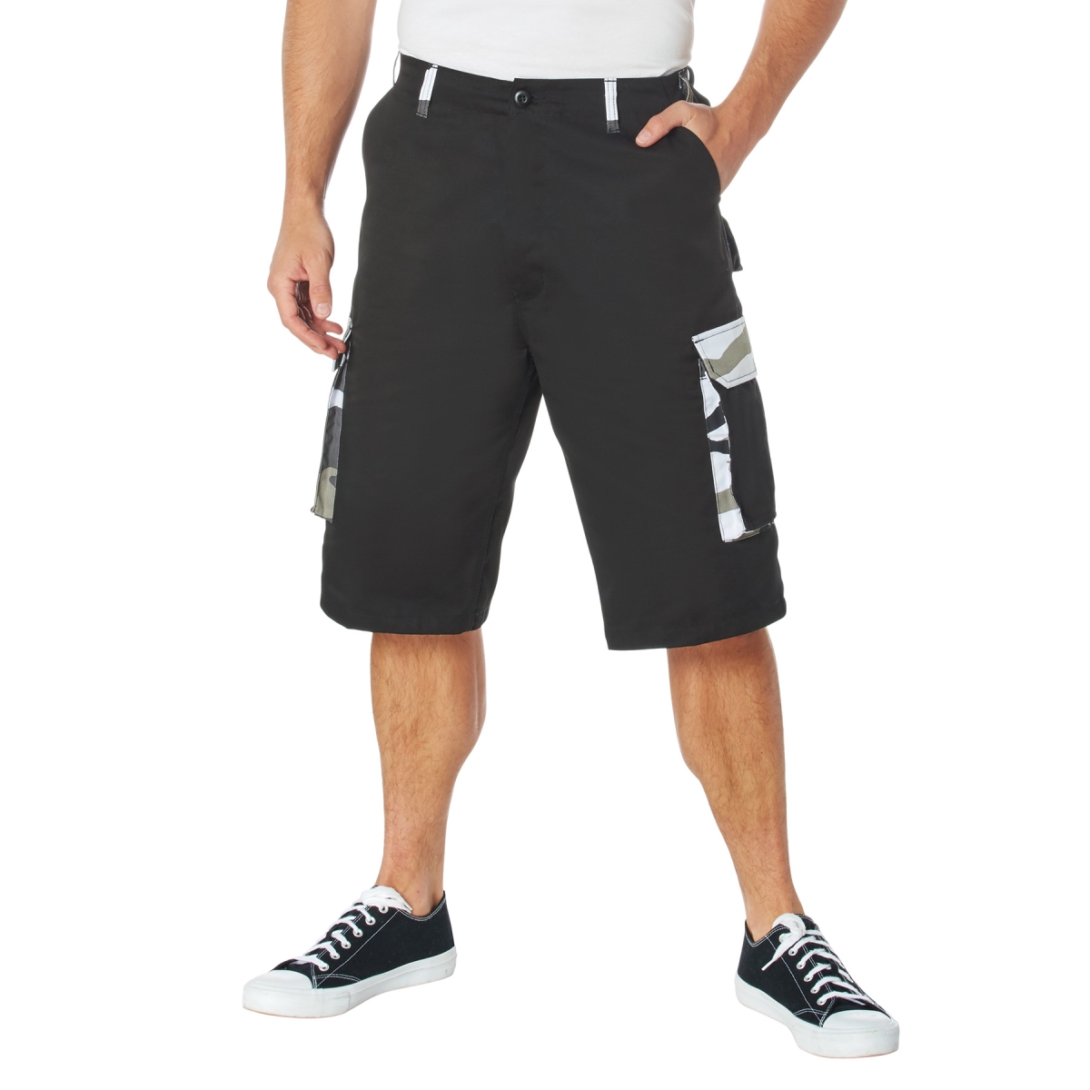 8763 Men Camo Accent Shorts, Black - Large