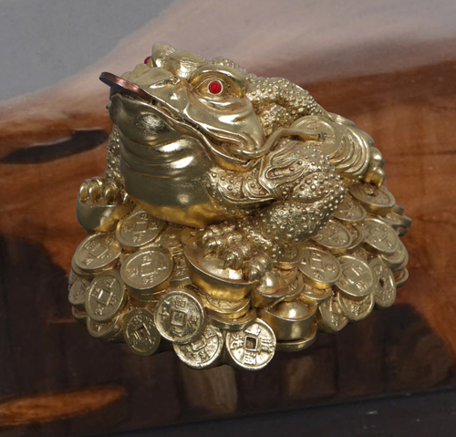 Picture of AFD Home 12019190 Feng Shui Money Frog, Gold Metal Leaf - Fiber Glass