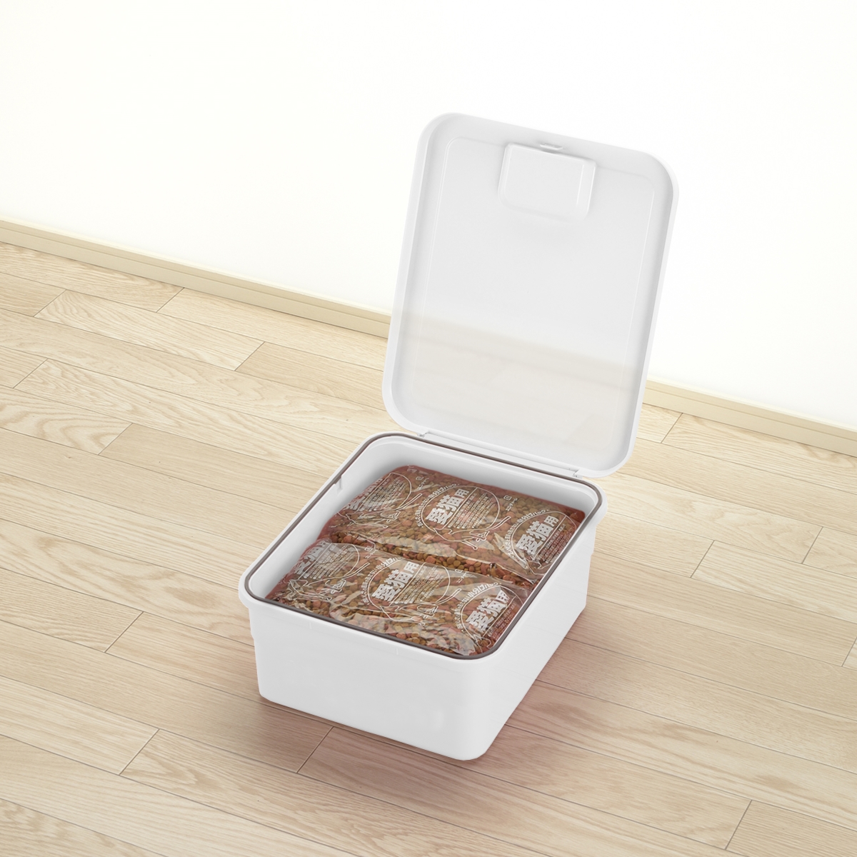 Picture of Richell 41010 Richell Pet Stuff Container Medium, storage bin, 2.5 gallon