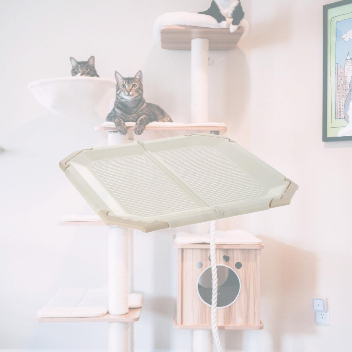 Picture of Richell 60015 PAW TRAX Mesh Potty Holder Ivory