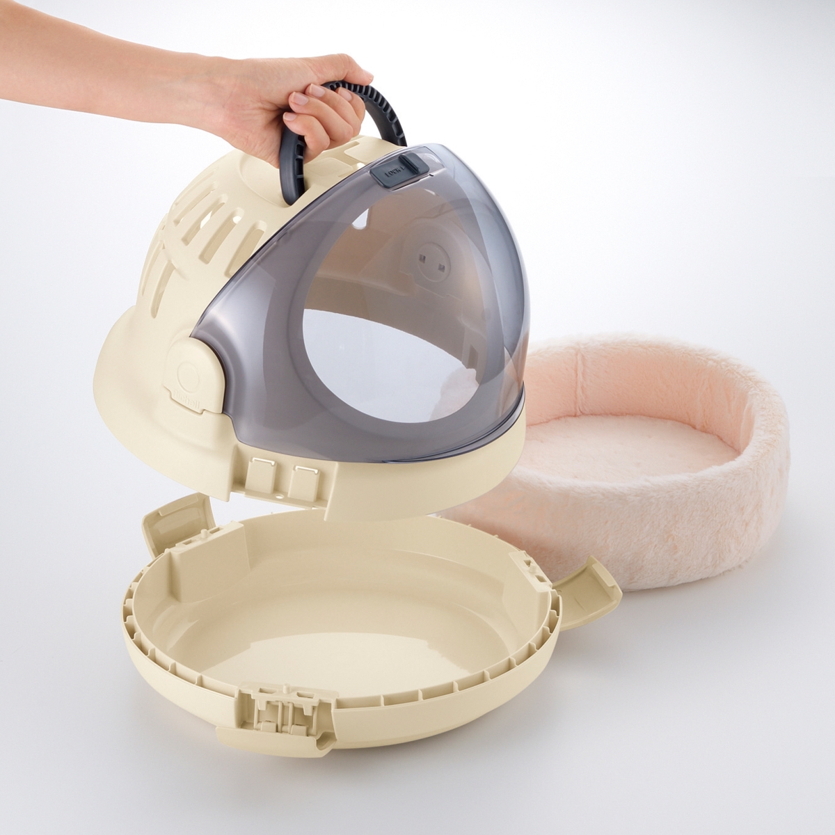 Picture of Richell 80039 Space Capsule Pet Carrier & Bed