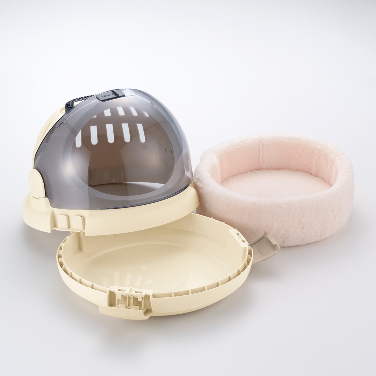 Picture of Richell 80039 Space Capsule Pet Carrier & Bed