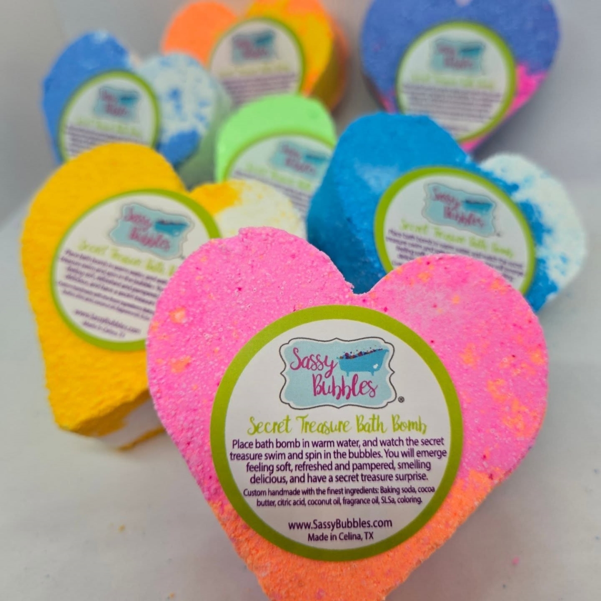 Picture of Sassy Bubbles SecretHeart Secret Treasure Heart Bath Bomb