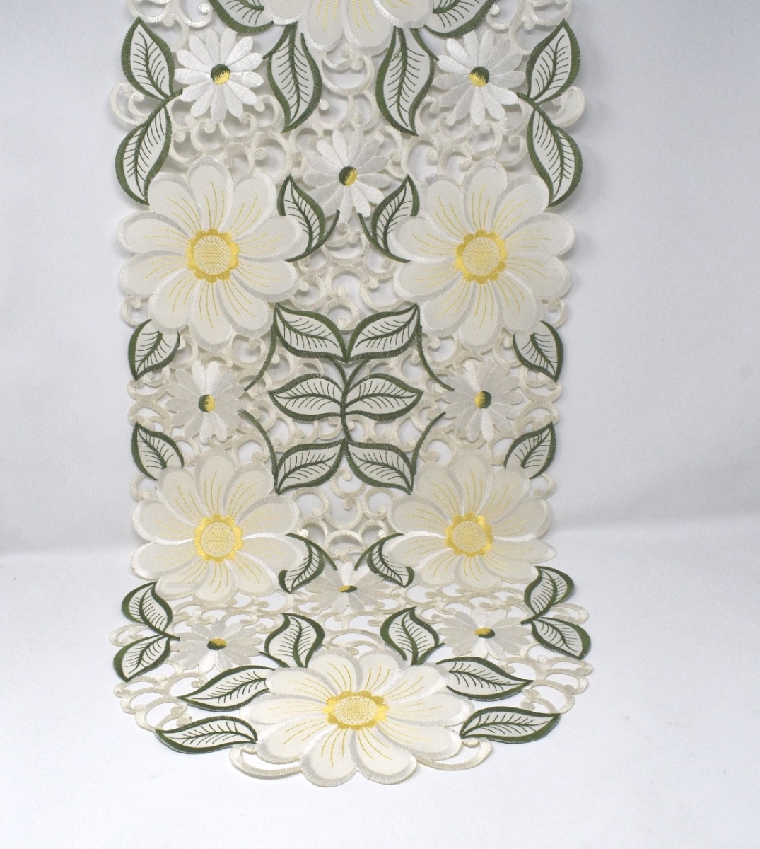 16 x 72 in. Yellow Daisy & Green Leaves Table Runner