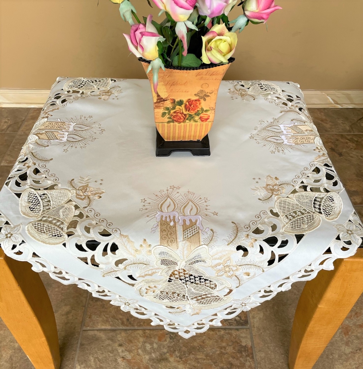 Picture of Sinobrite H8675-E-34x34SQ 34 x 34 in. Gold Candle & Bells Square Table Topper
