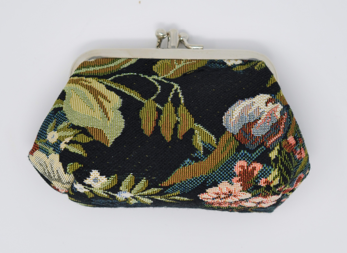 Tapestry Double Compartment Coin Purse - Blossom