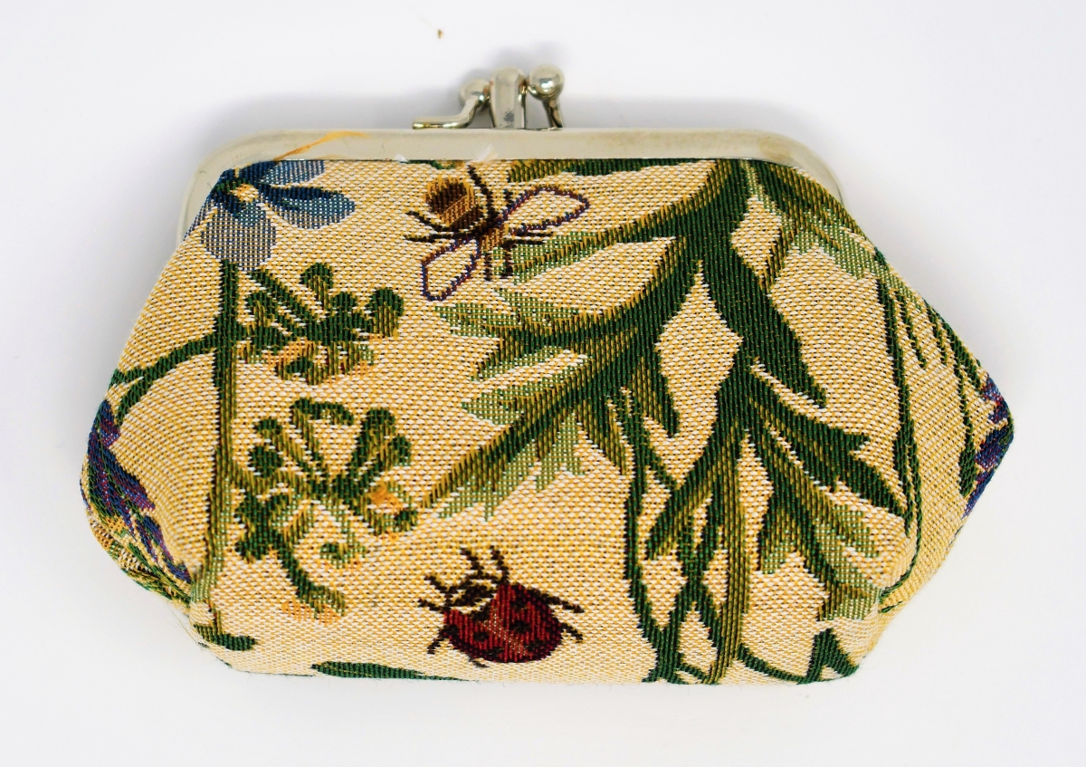 Tapestry Double Compartment Coin Purse - Morning Garden