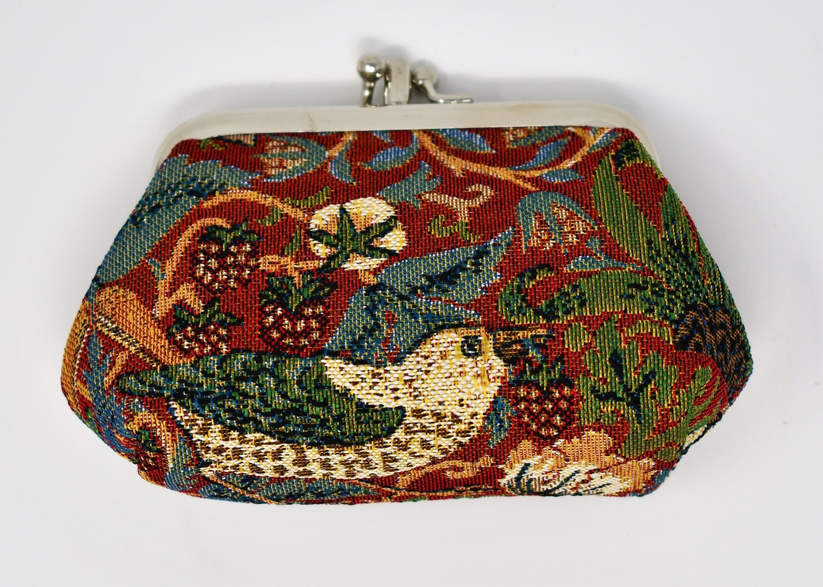 Tapestry Double Compartment Coin Purse - Strawberry Thief