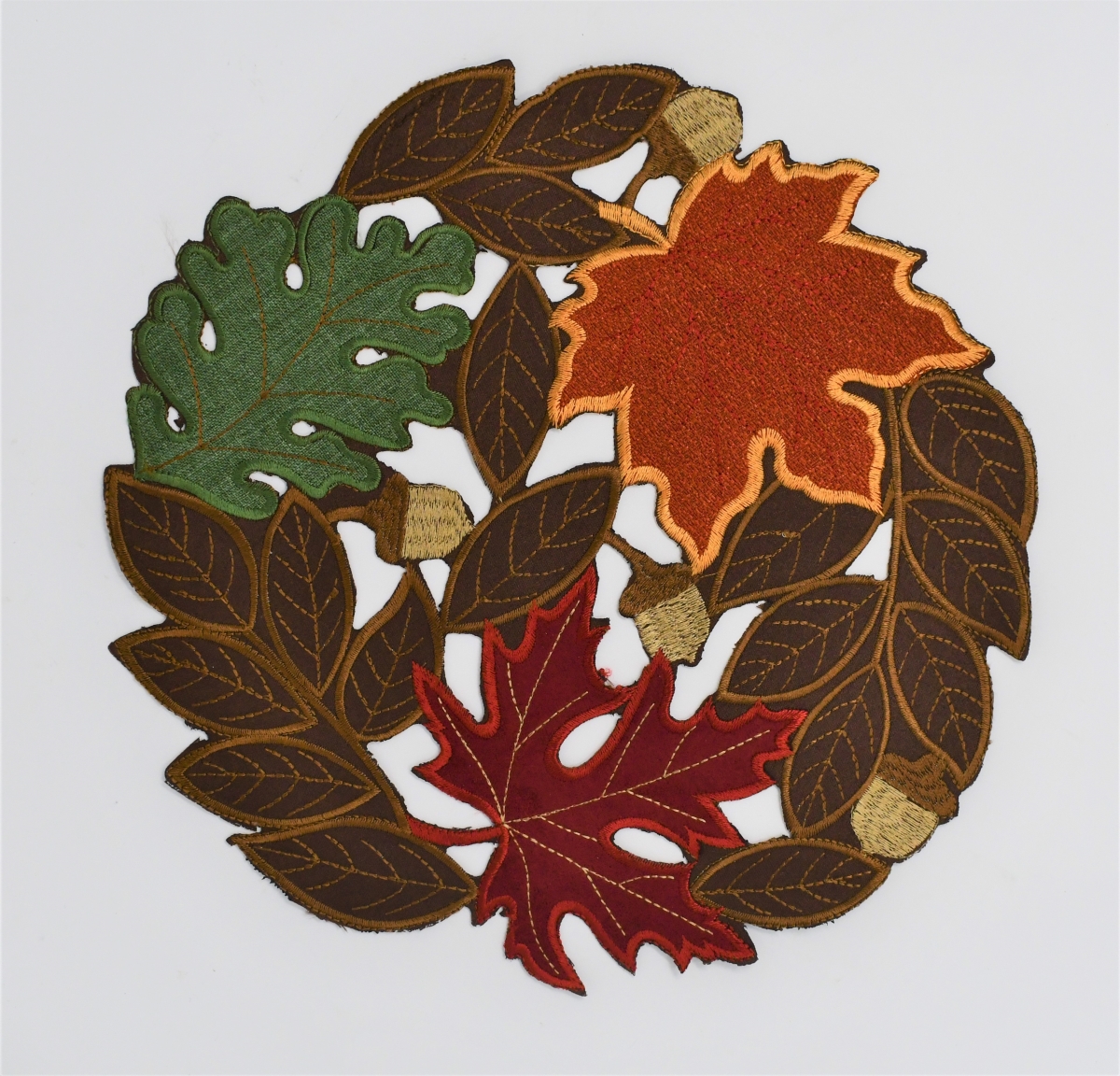 Picture of Sinobrite H7100-(008) H7100 - Cutout Fall Leaf 8&apos; Rd Doily