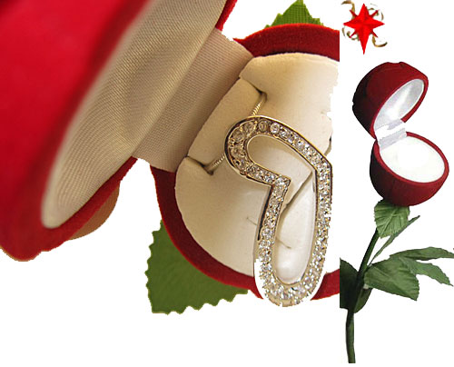 Picture of Designer Jewelry E22502304WS Rose Box Simulated Diamond Necklace in white gold