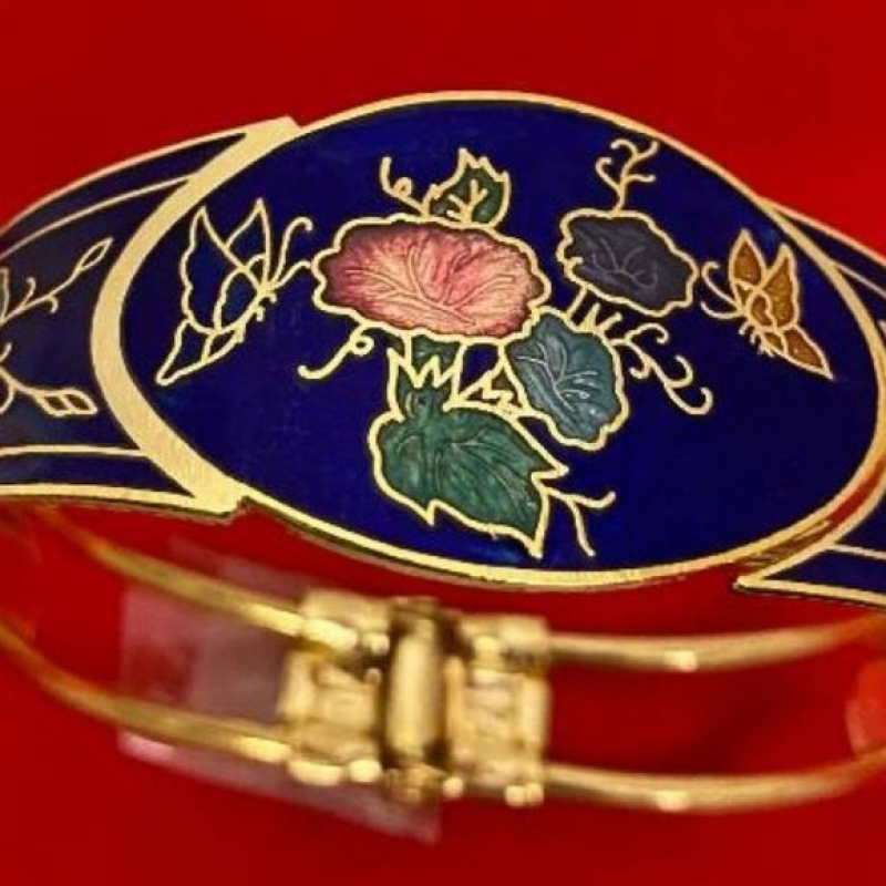 Picture of Designer Jewelry BLCLOISONNE Cloisonne Yellow Gold Plated Hinged Bangle NWT 