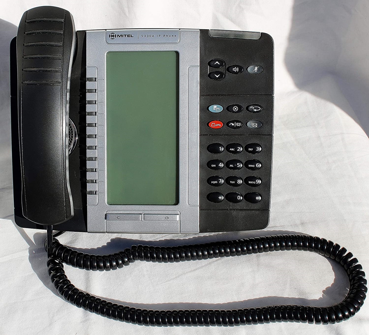 Picture of Mitel 50006476 5330E IP System Telephone