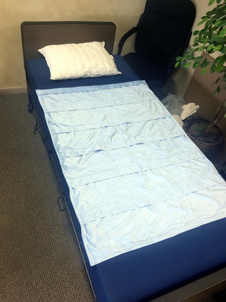 914001 Adjustable Weighted Blanket with 5 lbs - 54 x 36 in., 36 Pockets