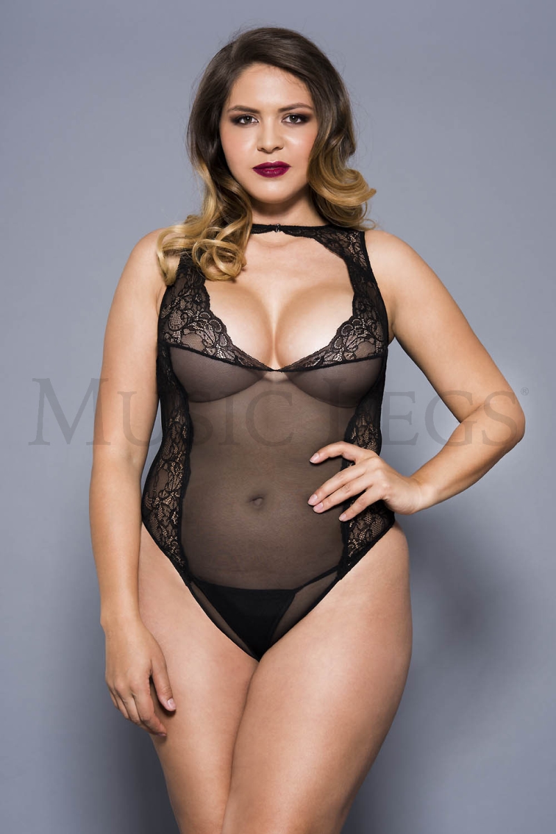 80067Q-BLACK Plus Size keyhole Mesh Teddy with Lace Panels - Black