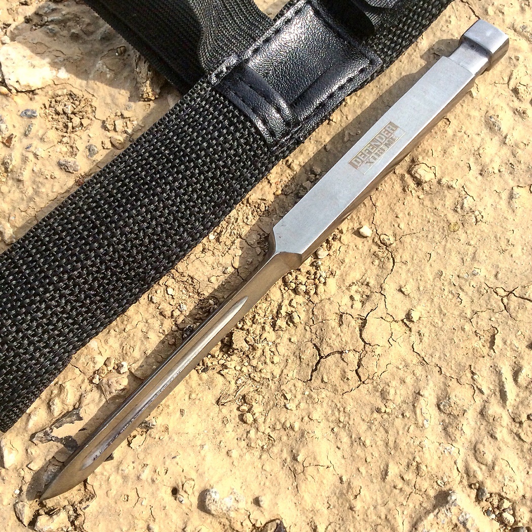 9096 7 in. Defender Xtreme Triangle Blade Throwing Knife with Sheath