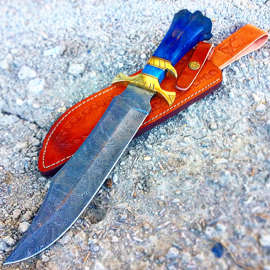 13630 15 in. The Bone Edge Damascus Steel Custom Hand Made Hunting Knife with Blue Handle Sheath