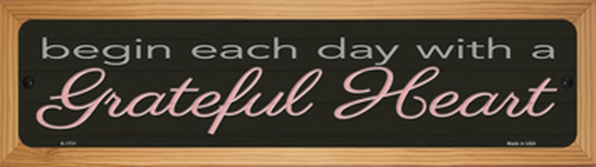SMART BLONDE Grateful Heart Novelty Wood Mounted Small Metal Street Sign