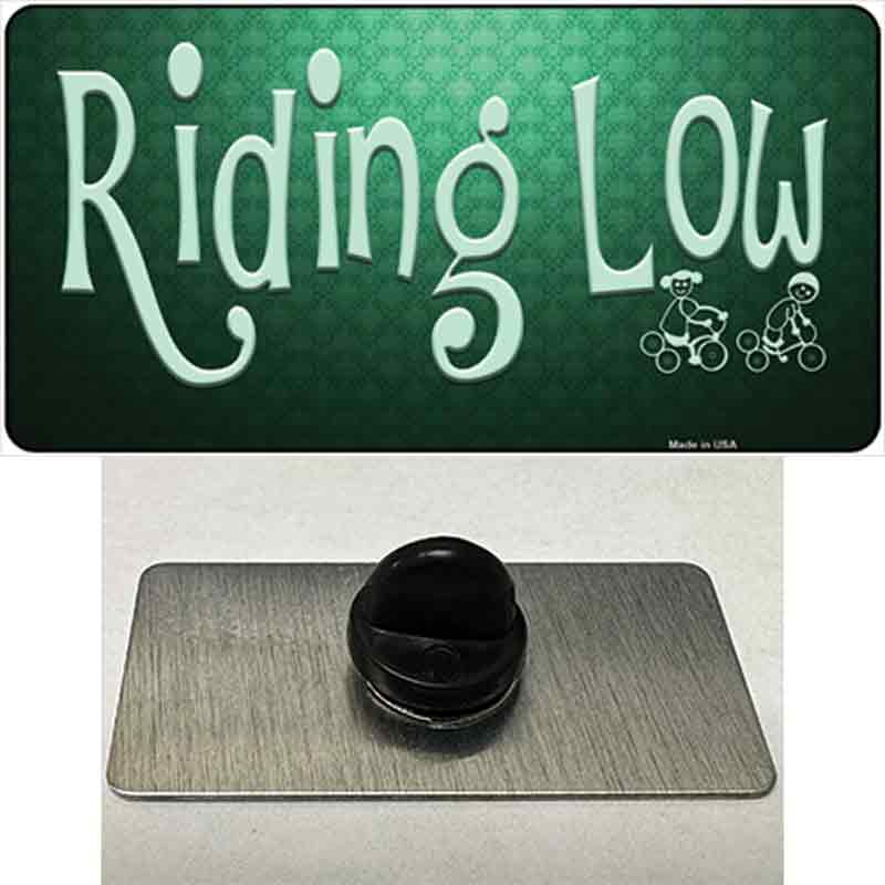 PIN-LP-11566 1.5 x 0.75 in. Riding Low Novelty Rectangle Metal Hat Pin