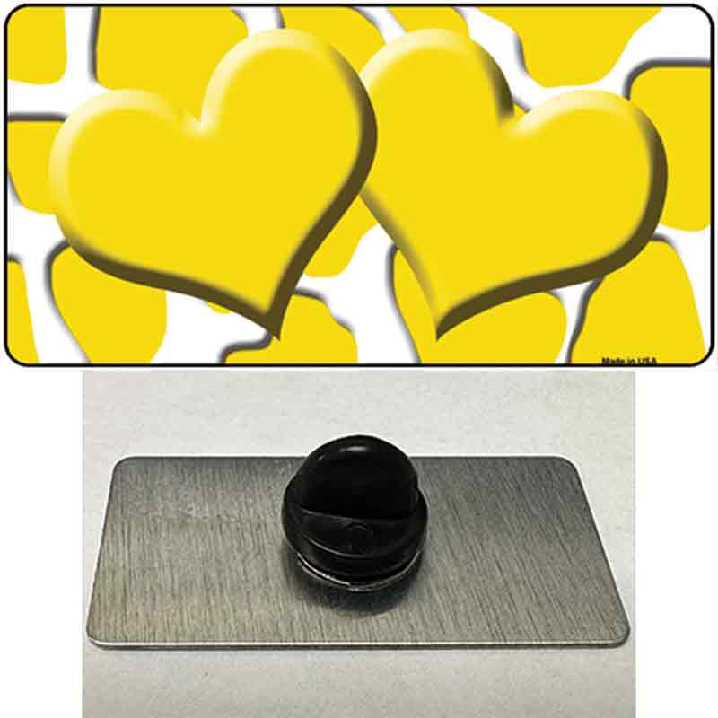 PIN-LP-2966 1.5 x 0.75 in. Yellow & White Giraffe Centered Hearts Novelty Rectangle Metal Hat Pin