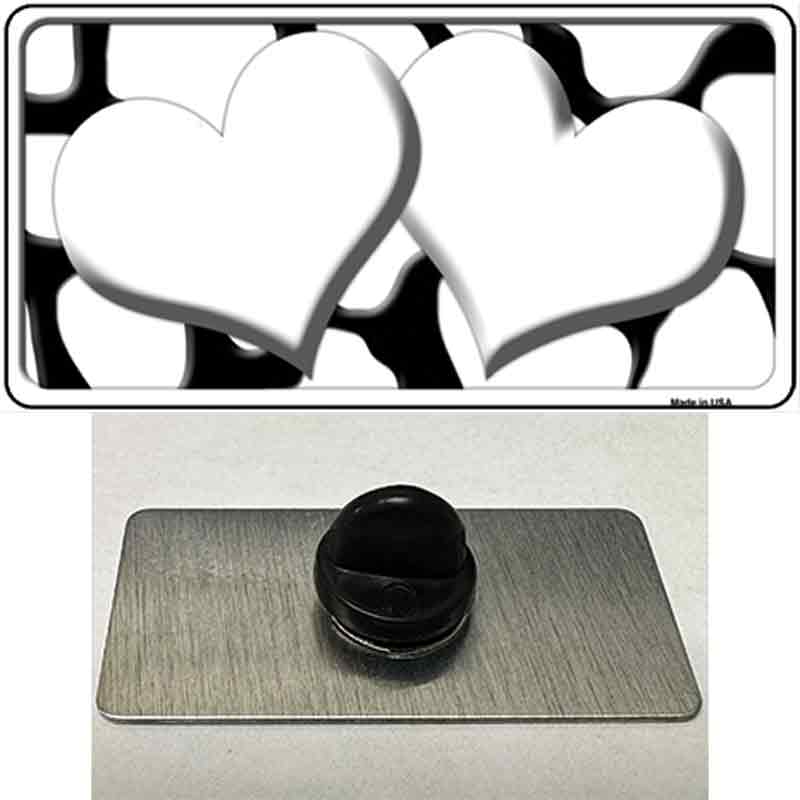 PIN-LP-2450 1.5 x 0.75 in. White & Black Giraffe Centered Hearts Novelty Rectangle Metal Hat Pin
