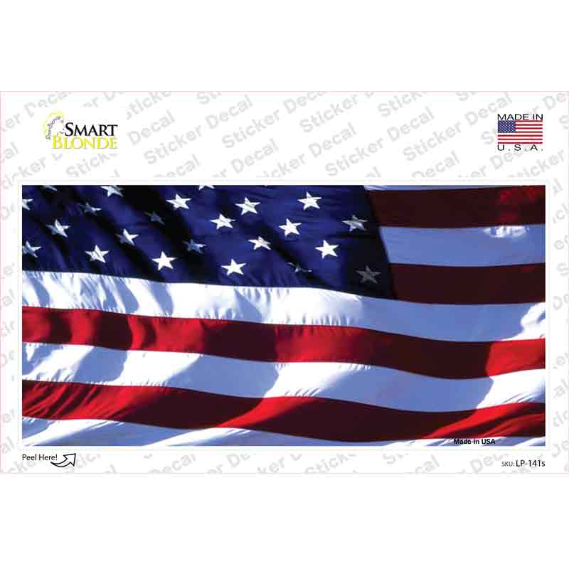 LP-141s-M American Flag Wavy Novelty Sticker Decal - Medium