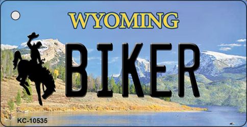 KC-10535 3.5 x 2 in. Biker Wyoming State License Plate Key Chain