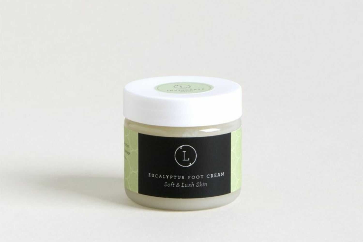 LZSH-649906320821 2 oz Eucalyptus Shea Butter Foot Cream