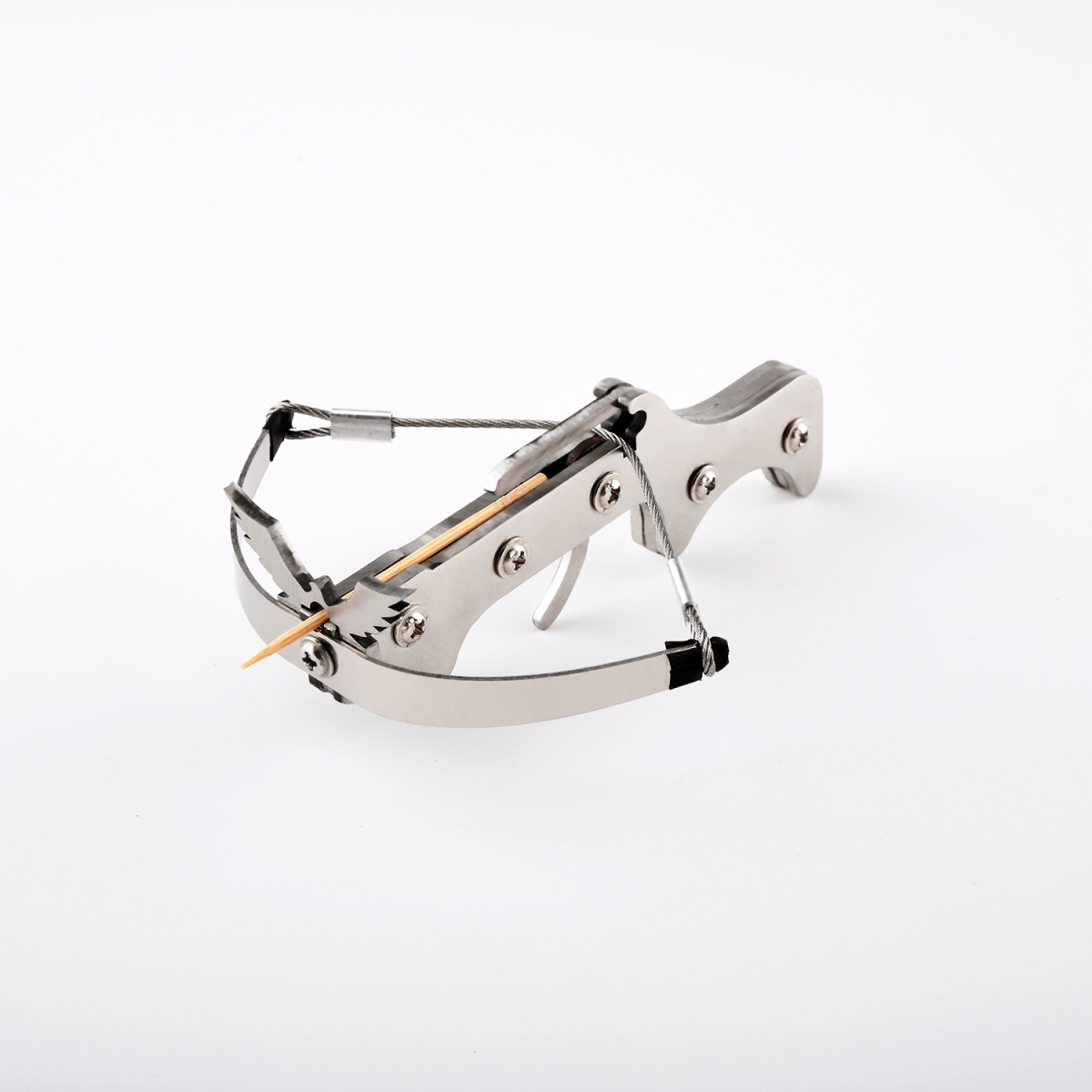 UNCR-FE-33 Freedom Eagle Archery Skills - Silver