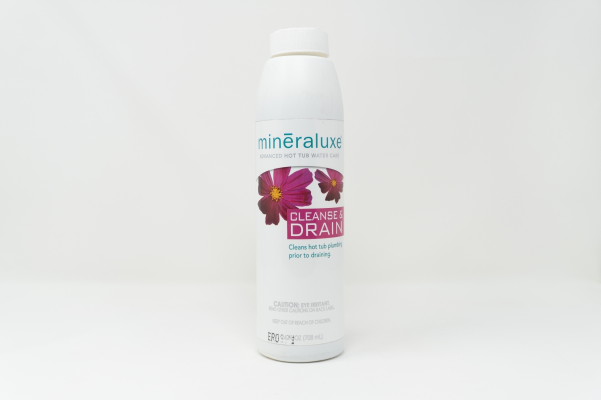 UML09737 24 oz Cleanse & Drain Water Treatment
