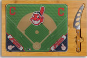 Picture of Sports Vault CSMLB08 Cleveland Indians Carving Set 2 piece Case