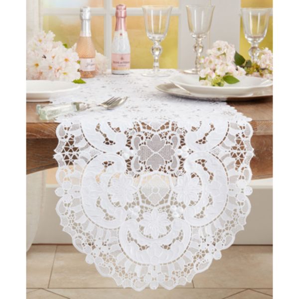 Picture of Saro Lifestyle 5901.W1566B 15 x 66 in. Lace Design Table Runner, White