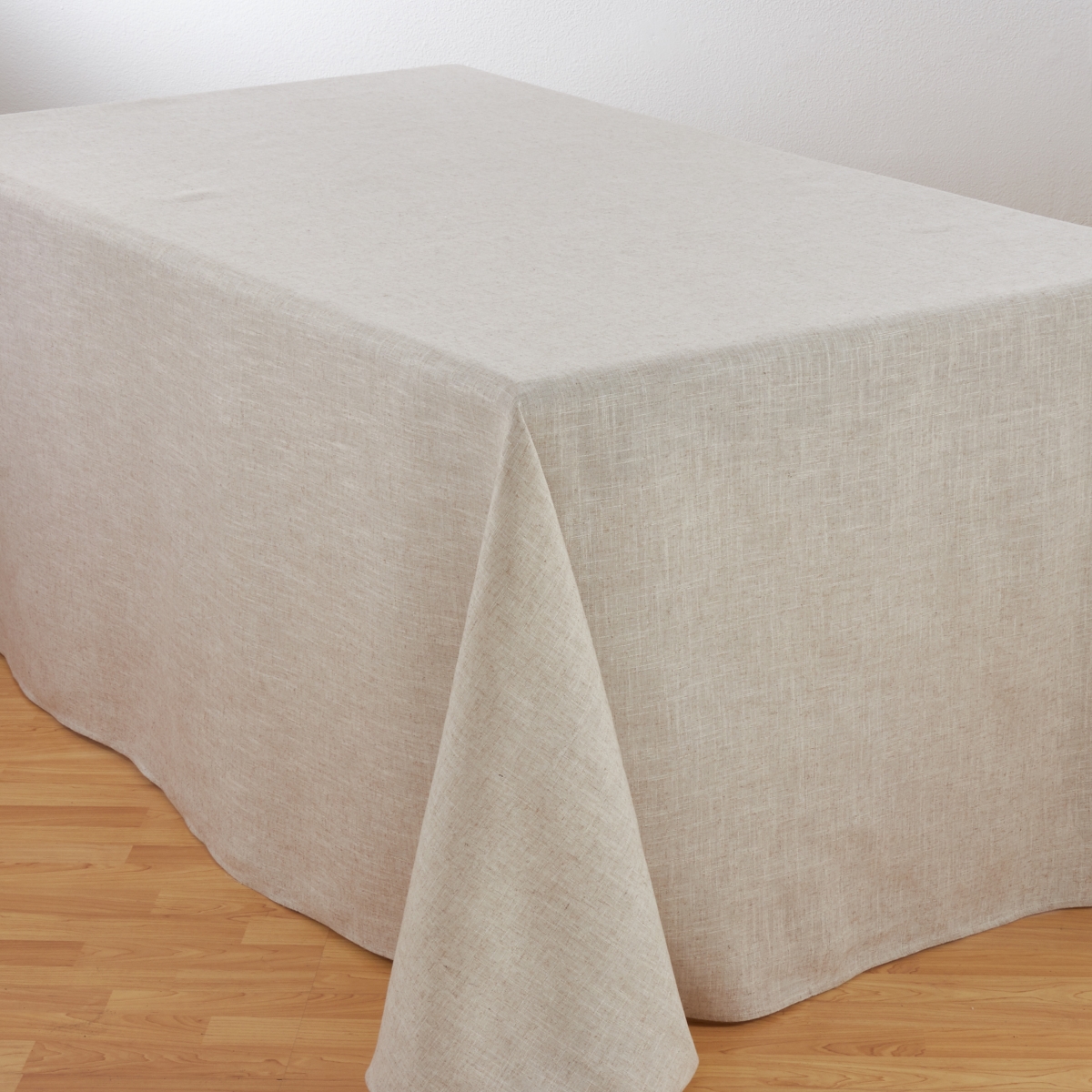 Picture of SARO 731.N90120B 90 x 120 in. Rectangular Toscana Linen Blend Tablecloth - Natural