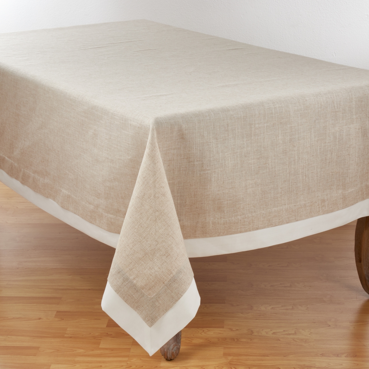 SARO 1982.N67160B 67 x 160 in. Rectangular Layered Design Tablecloth - Natural