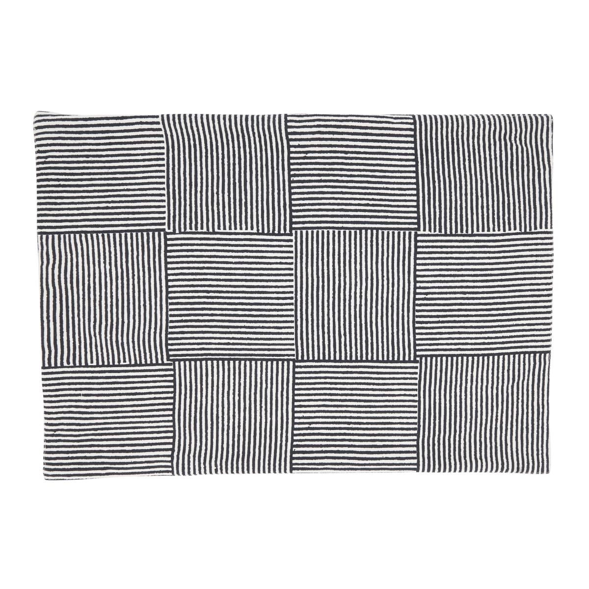 Picture of Saro Lifestyle 1504.NB1420B 14 x 20 in. Artisan Block Print Placemat, Navy Blue - Set of 4