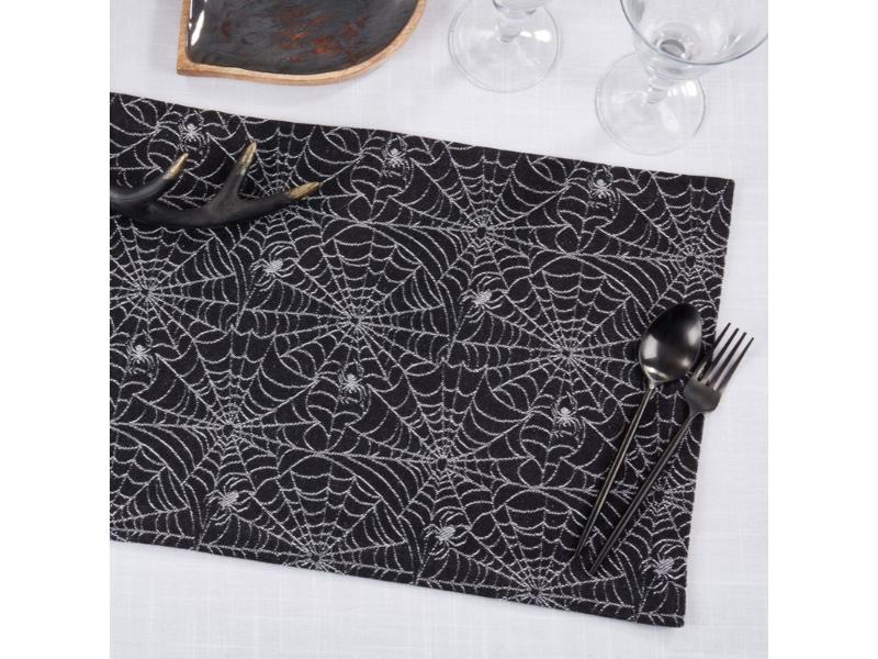 Picture of Saro Lifestyle 3943.BK1319B 19 x 13 in. Recycled Jacquard Spider Web Rectangle Placemat, Black - Set of 4