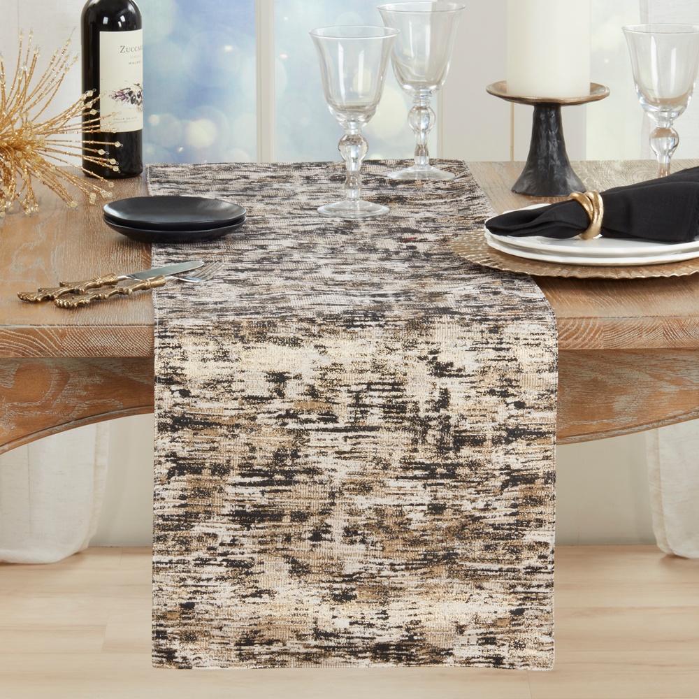 Picture of Saro Lifestyle 1232.BK1672B Textured Jacquard Table Runner - Black