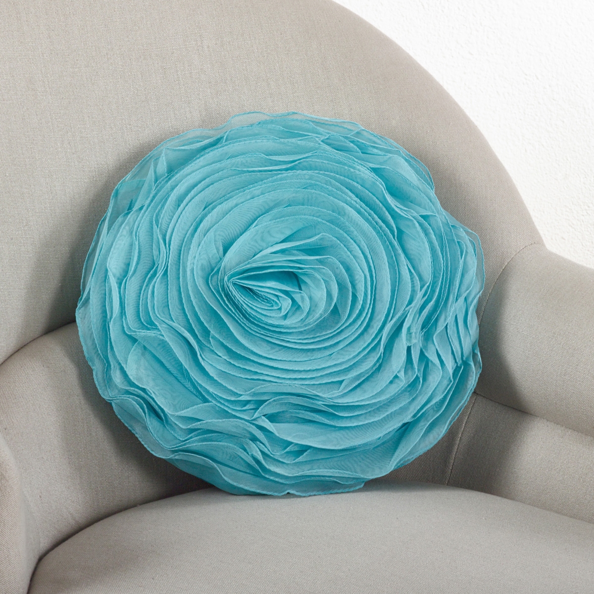 SARO  16 in. Rose Design Round Pillow with Poly Filled  Turquoise