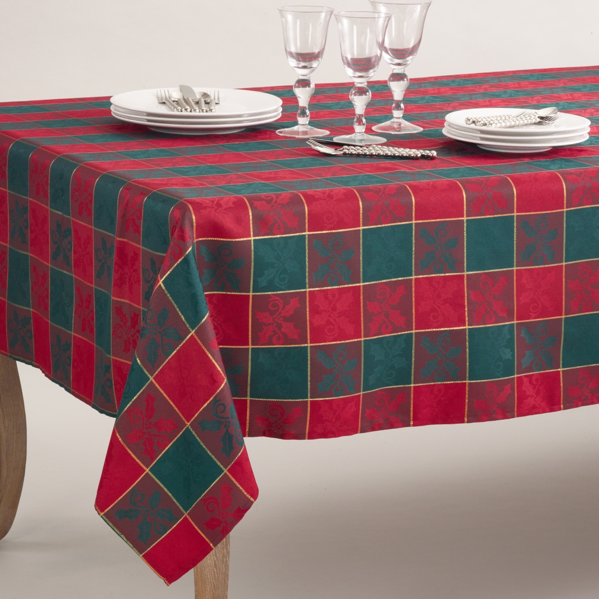 Polyester Tablecloth - 65" x 120" | Plaid Design | Oblong | Red/Green | 1 Pc.