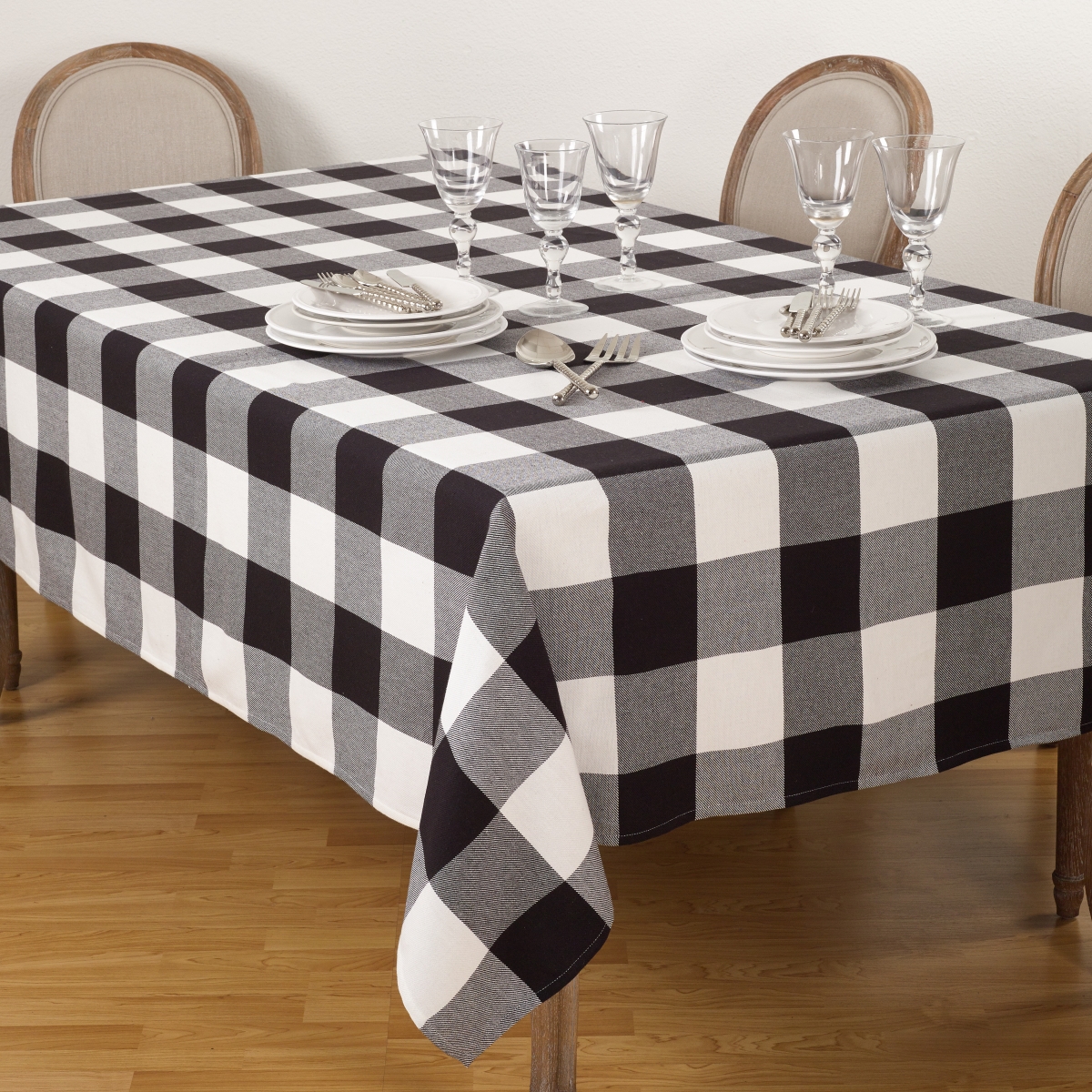 Picture of SARO 9025.BK65104B 65 x 104 in. Rectangle Buffalo Plaid Check Pattern Design Cotton Tablecloth  Black