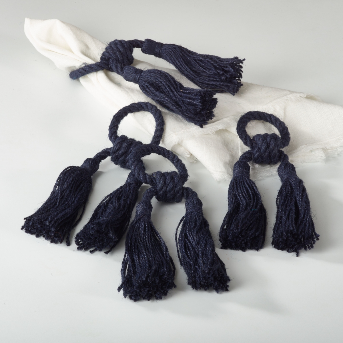 SARO  Jute Tassel Napkin Ring  Natural - Set of 4