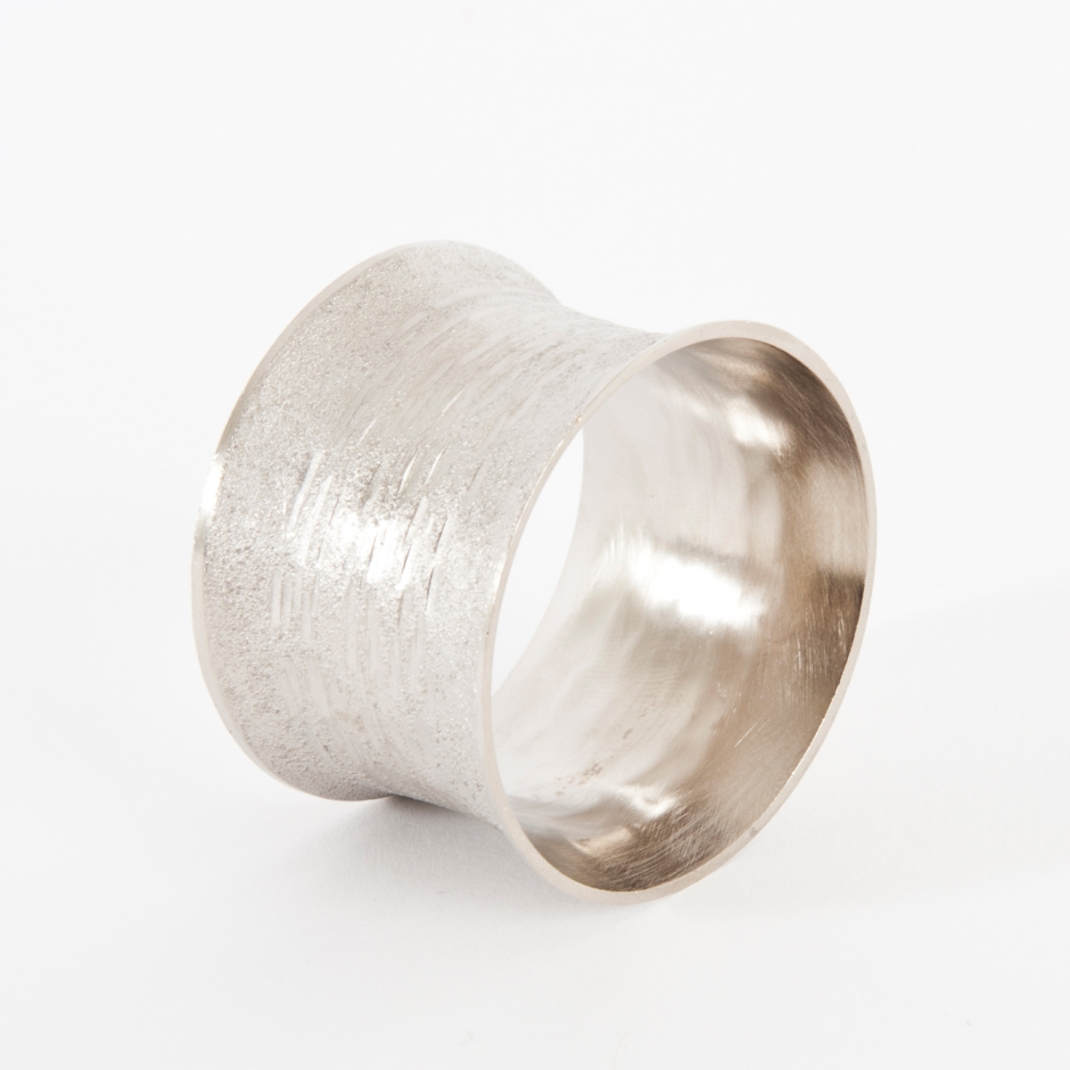 Picture of SARO NR157.S Brushed Silver Napkin Ring  Silver - Set of 4