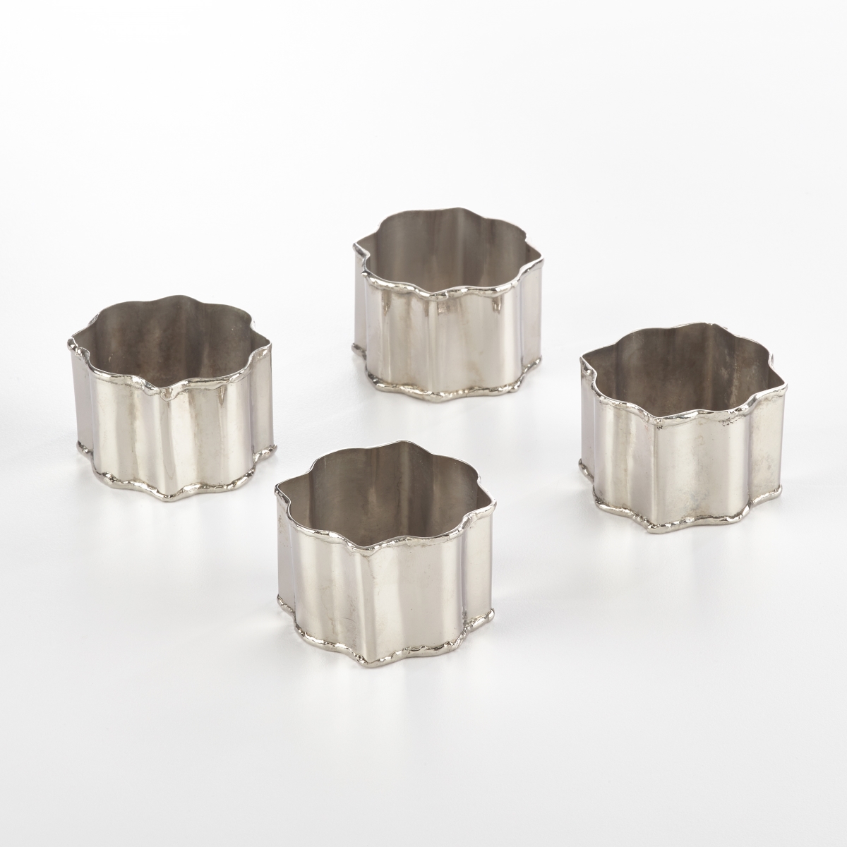 Picture of SARO NR697.S Collection Classic Design Napkin Ring  Silver - Set of 4