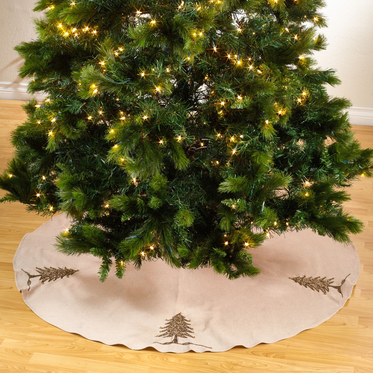 SARO  72 in. Round Gold Beaded Christmas Tree Skirt