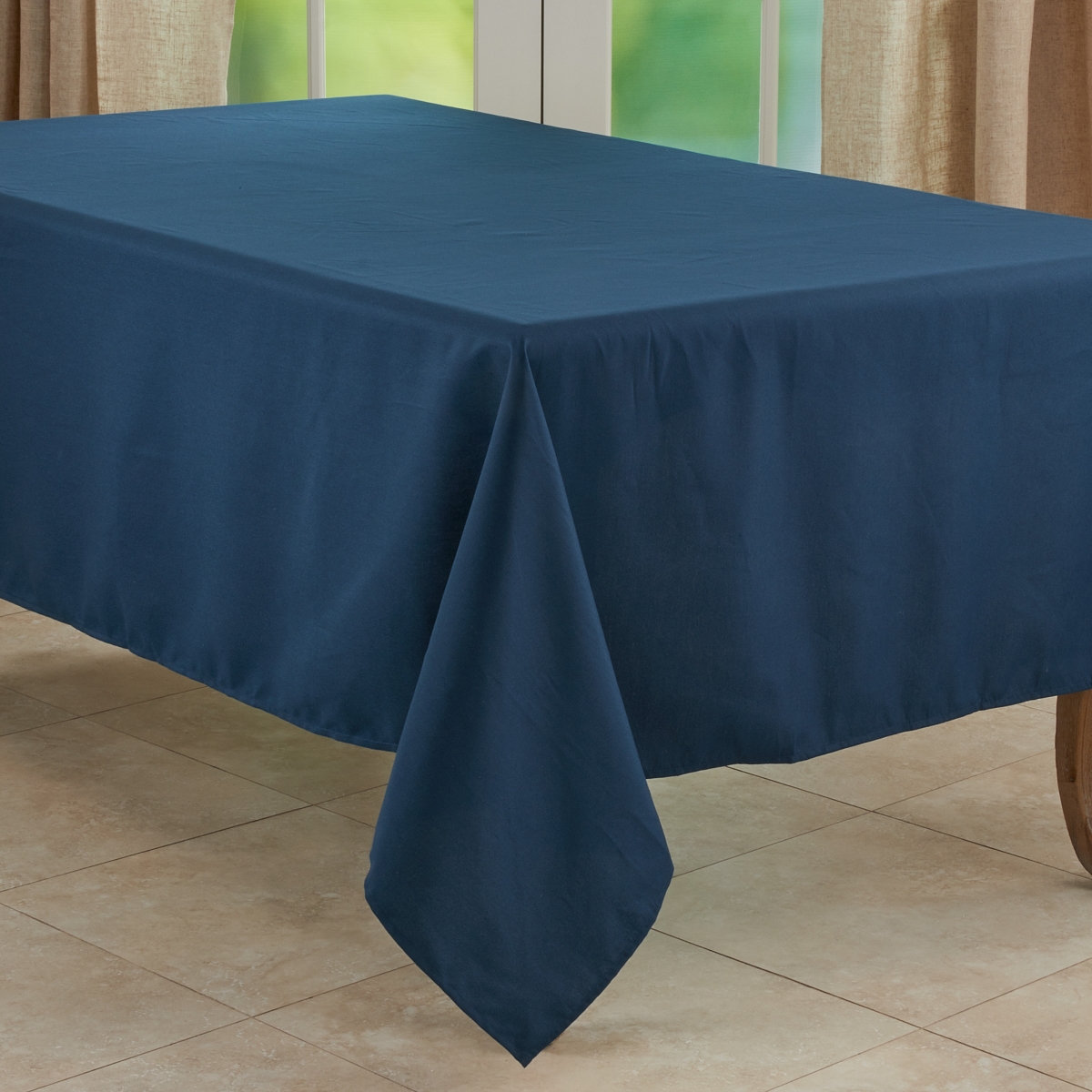 Picture of Saro 321.NB65104B 65 x 104 in. Casual Design Everyday Oblong Tablecloth, Navy Blue