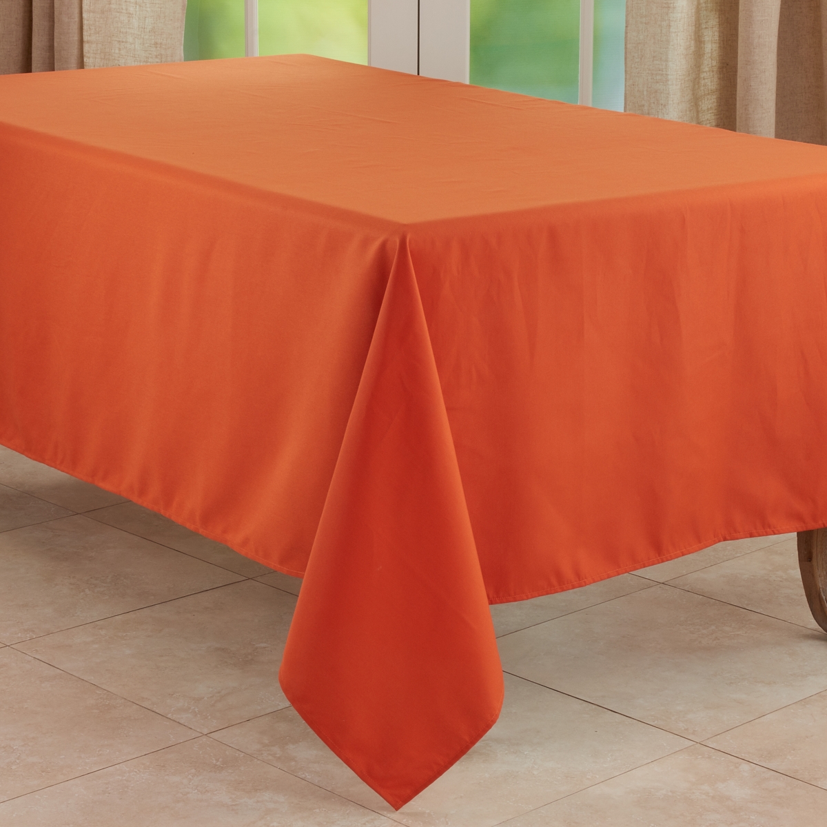 Picture of Saro 321.PM6584B 65 x 84 in. Casual Design Everyday Oblong Tablecloth, Pink