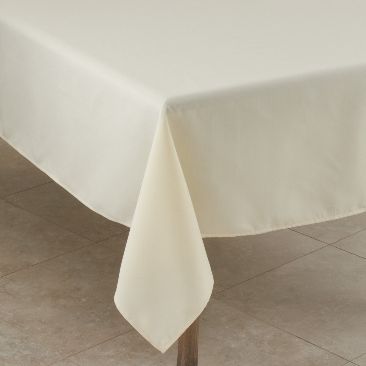 Picture of Saro Lifestyle 321.I84S 84 in. Casual Design Everyday Tablecloth, Ivory