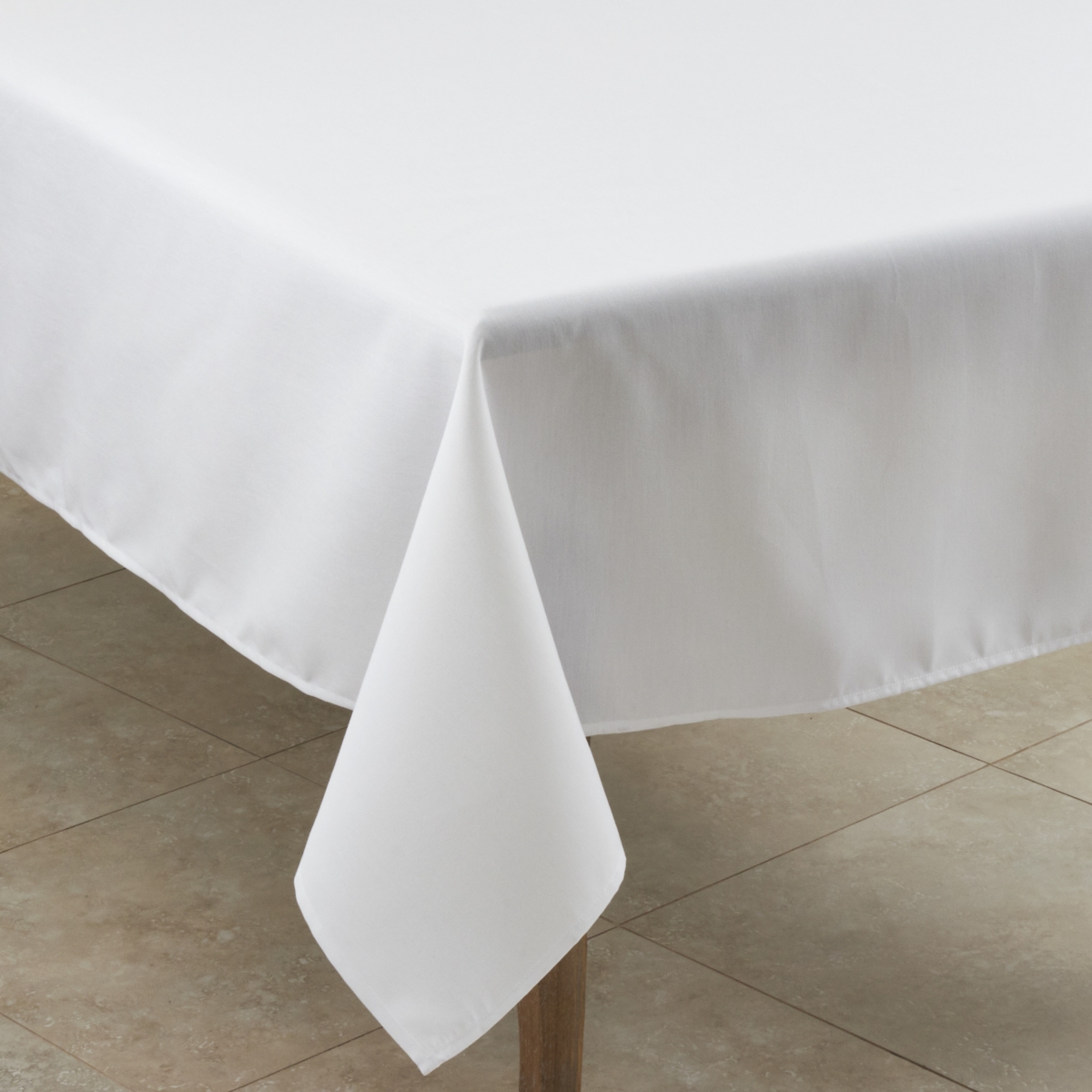 Picture of Saro Lifestyle 321.W60S 60 in. Casual Design Everyday Tablecloth, White